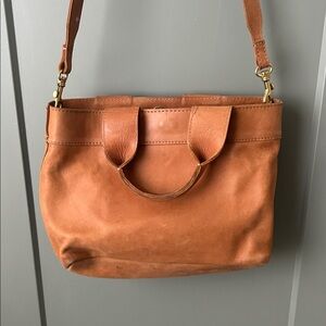 Raven + Lily Tan Leather Shoulder Bag